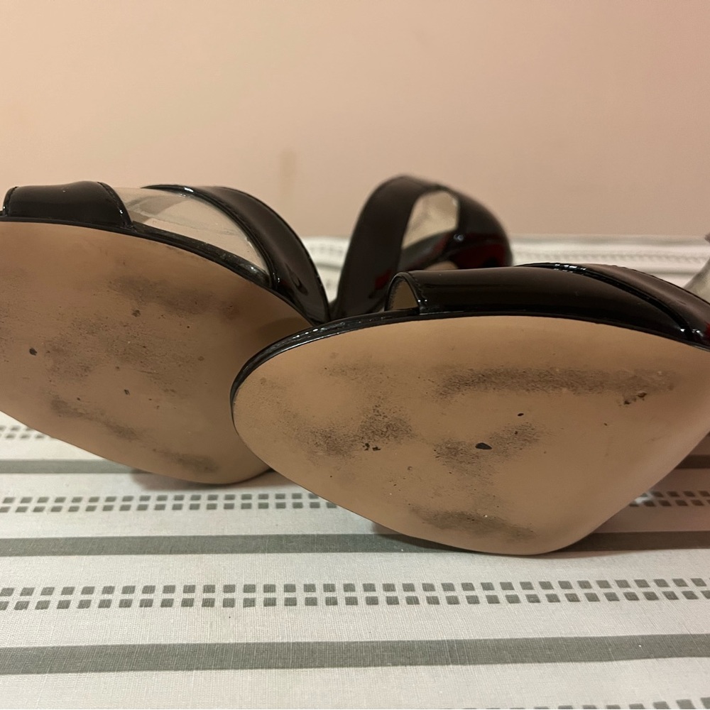 Ivanka Trump Heels - Picture 6 of 6